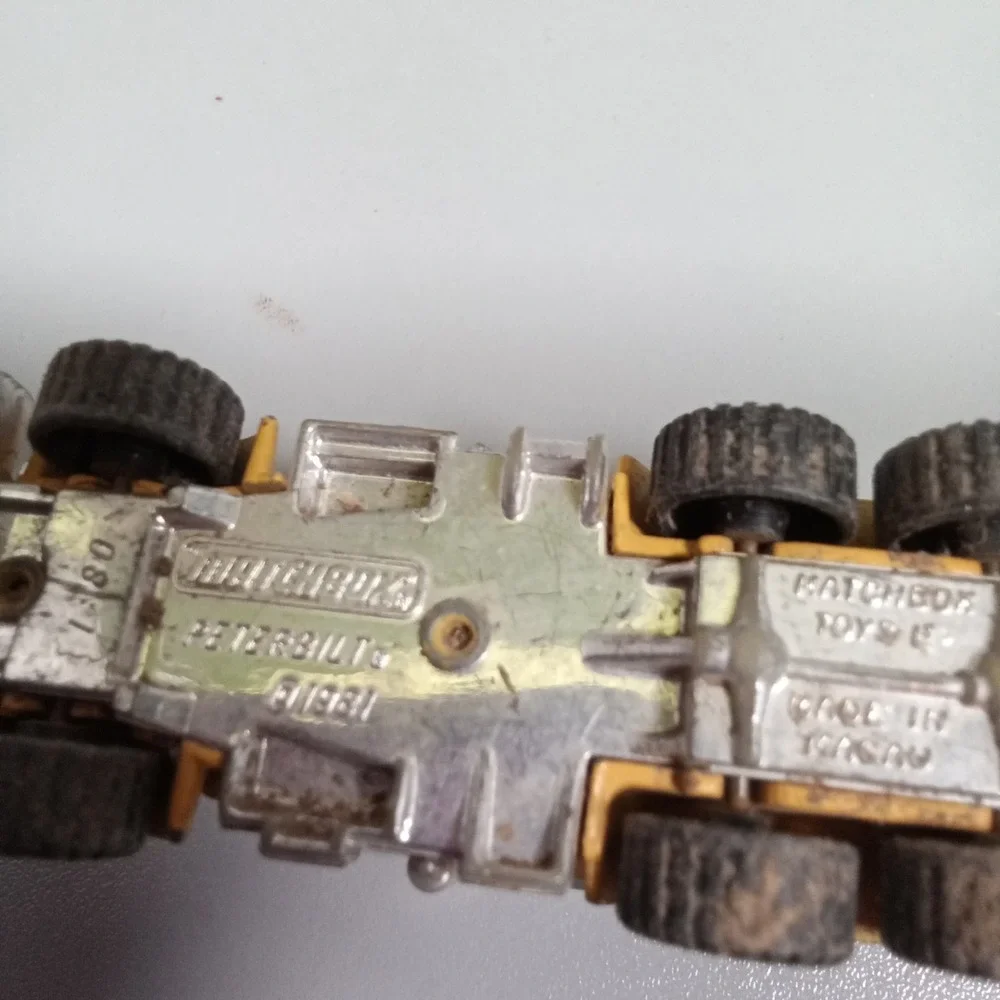 Vintage 1981 Matchbox Peterbilt Dirty Dumper Hot Wheels Tow Truck‎ Lot of 3